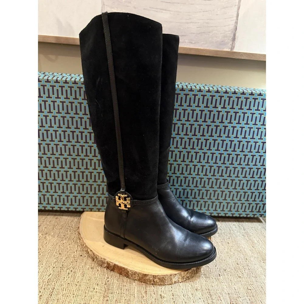 TORY‎ BURCH Miller Knee Riding Boot GOLD LOGO LEATHER SUEDE BLACK Sz-7.5 550$